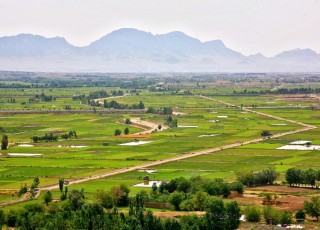 مشکل ادعای موقوفه بودن اراضی شهری ورنامخواست به سرعت رفع شود