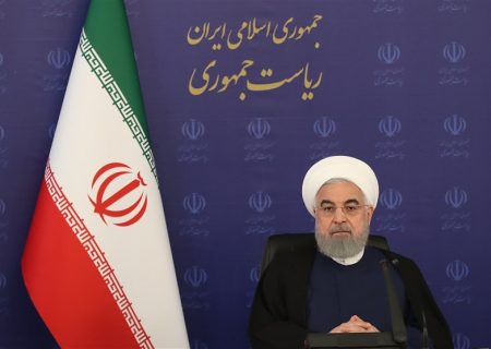 روحانی: هر کسی معتقد است که آموزش باید تعطیل شود یعنی رشد و تعالی نوجوانان باید تعطیل شود