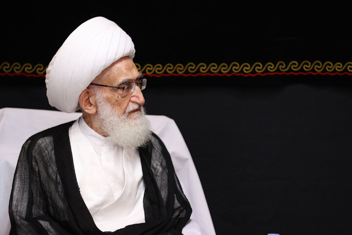 آیت‌الله نوری‌همدانی: مسئولان پای درد مردم بنشینند