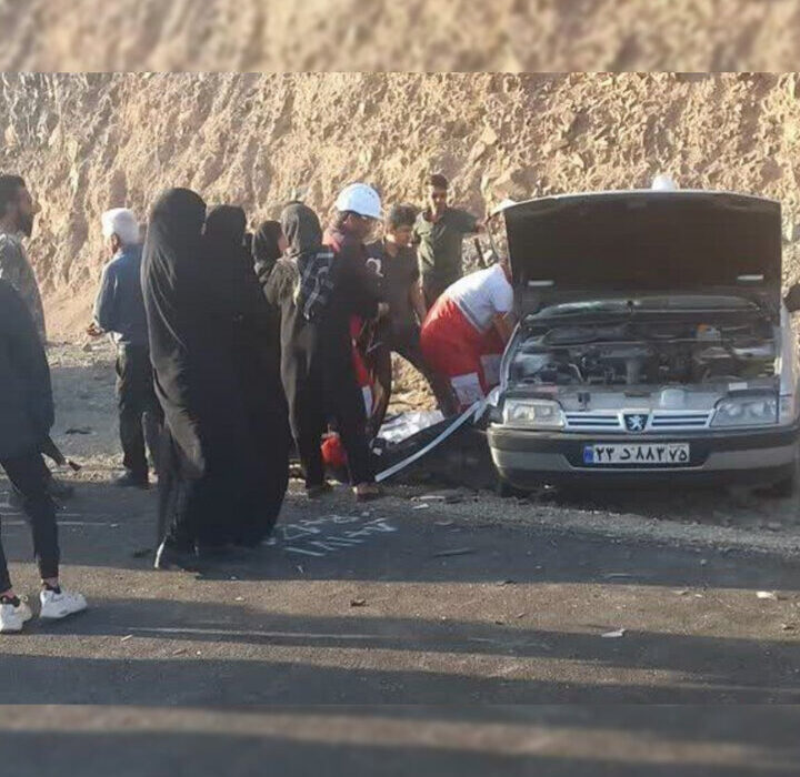 تصادف ۲ خودرو در محور جیرفت_کرمان ۷ زخمی و فوتی برجای گذاشت